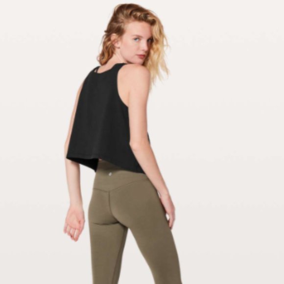 Lululemon Blissed Out Tank W 6 - Picture 1 of 5